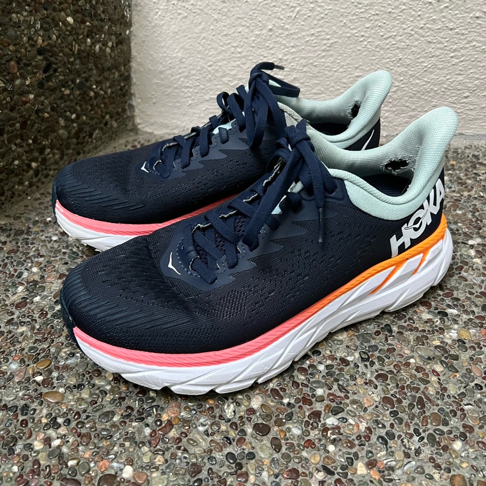 HOKA ONES, women’s size 7.5